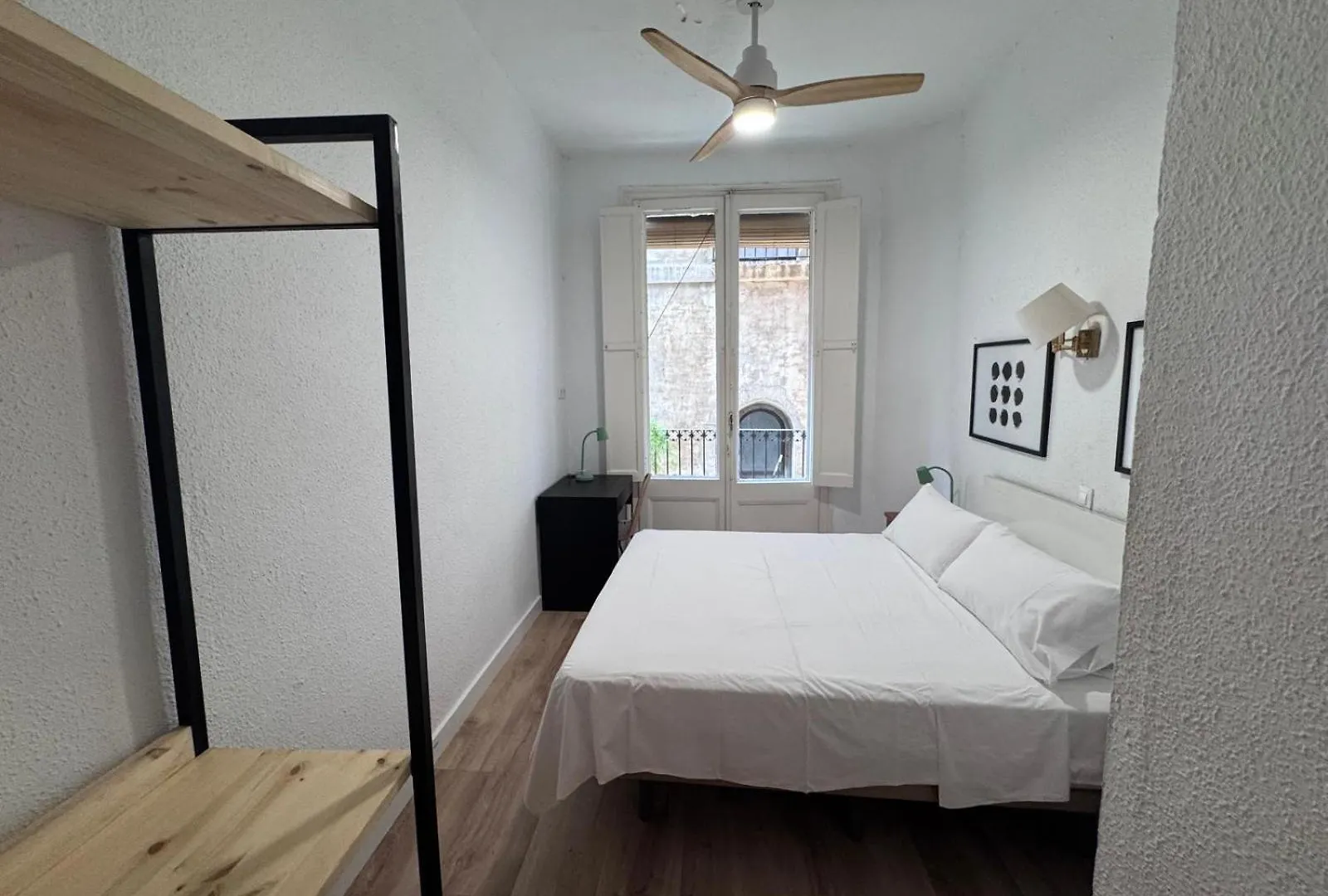 Pension La Calma Barselona 0*,  İspanya
