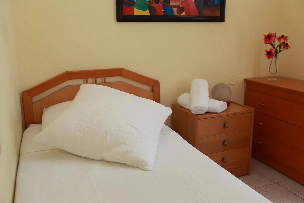 Calma House Rooms Penzion